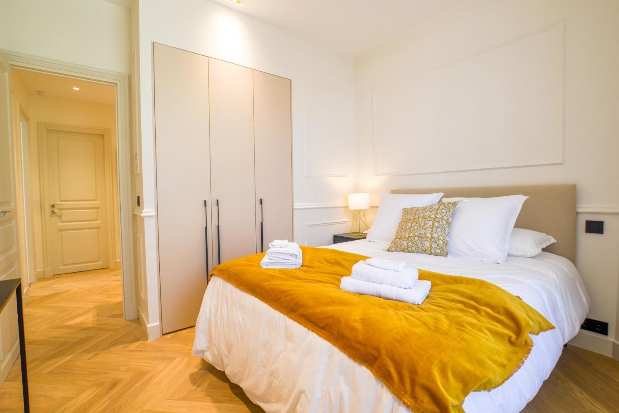 Appartement Meynadier 12b *